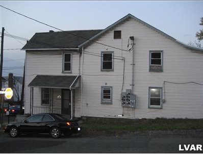 713-715 Wyandotte St in Bethlehem, PA - Building Photo