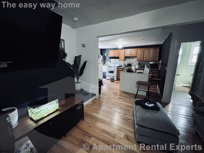 509 Medford St in Somerville, MA - Building Photo - Building Photo