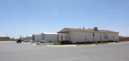 Aaker Trailer Park in El Paso, TX - Building Photo - Building Photo