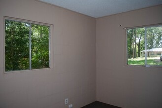 1702 Sunbeam Ln in Tallahassee, FL - Building Photo - Building Photo
