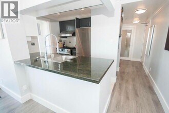 1199 Marinaside Crescent in Vancouver, BC - Building Photo - Building Photo