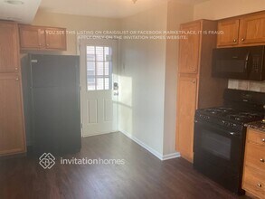 16817 91st Ave in Orland Hills, IL - Building Photo - Building Photo