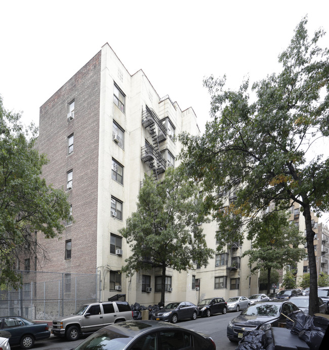 2191 Creston Ave in Bronx, NY - Building Photo - Building Photo