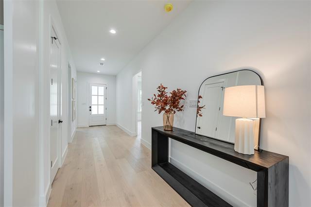 5710 Vanderbilt Ave in Dallas, TX - Building Photo - Building Photo
