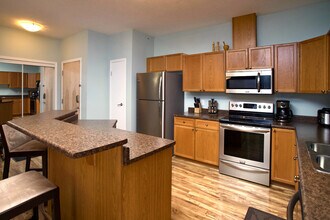 4304-4139 139 Ave NW in Edmonton, AB - Building Photo - Building Photo