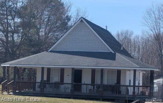 5210 S State Rd in Goodrich, MI - Foto de edificio