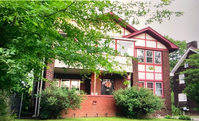 280 Fairgreen Ave, Unit 3