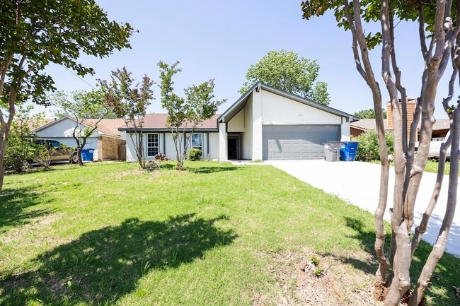 2609 Herring Cir in Sachse, TX - Building Photo - Building Photo