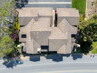 Crestview Park in San Carlos, CA - Foto de edificio - Building Photo