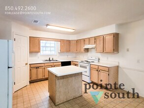 412 Bay Oaks Dr in Pensacola, FL - Building Photo - Building Photo