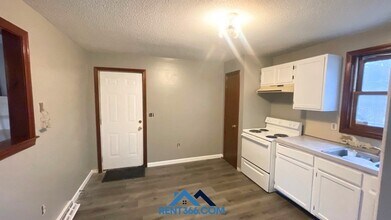 65 Wisteria St, Unit 2403 in Springfield, MA - Building Photo - Building Photo