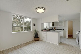 4505 Clarno Dr in Austin, TX - Building Photo - Building Photo