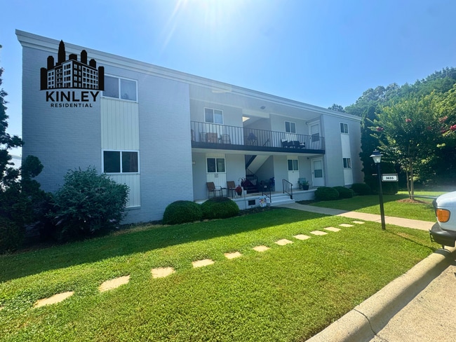 Clemmons Village Apartments