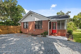 4078 Spring Park Cir in Jacksonville, FL - Building Photo - Building Photo