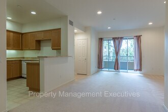 4068 Sandton Ln in San Diego, CA - Building Photo - Building Photo