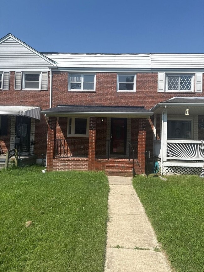 property at 7863 Rockbourne Rd