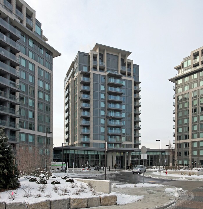 Eden Park Towers in Markham, ON - Building Photo