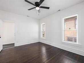 4029 McGee St, Unit 2E in Kansas City, MO - Foto de edificio - Building Photo