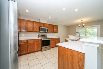 2371 Adams Lake Boulevard in Jacksonville, FL - Building Photo - Building Photo