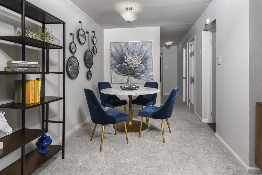 Wellington Woods Apartments in Morrisville, PA