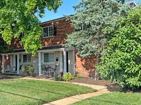 2721 Laclede Station Rd