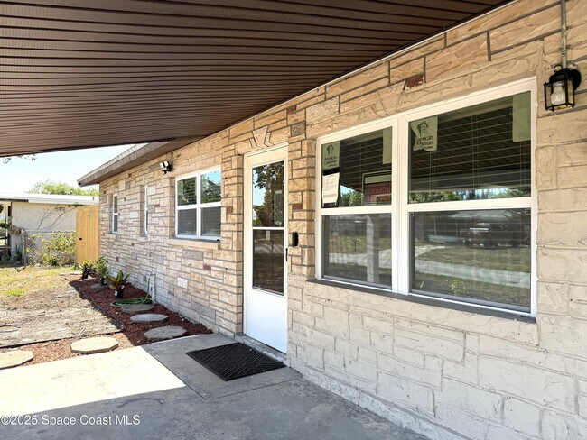 2307 King Richard Rd in Melbourne, FL - Building Photo - Building Photo