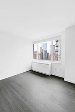 101 West End Ave in Manhattan, NY - Building Photo - Building Photo