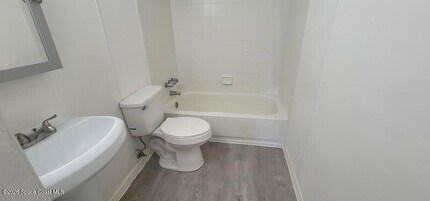 556 Titus St in Titusville, FL - Building Photo - Building Photo