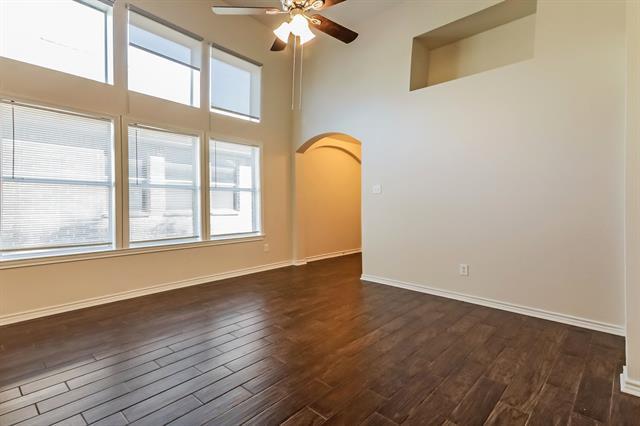 8923 Redford Rd in Cross Roads, TX - Building Photo - Building Photo