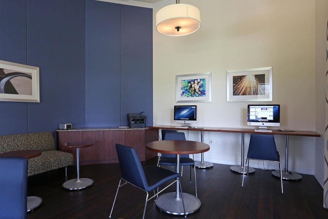 Cypress Legends in Ft. Myers, FL - Building Photo