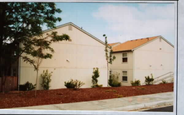 4702-4706 S Warner St in Tacoma, WA - Foto de edificio - Building Photo