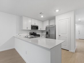 25409 Carnation Ct in Montgomery, TX - Foto de edificio - Building Photo