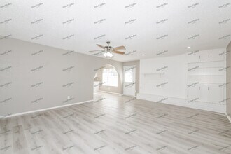 11320 Bel Air Pl in Oklahoma City, OK - Building Photo - Building Photo