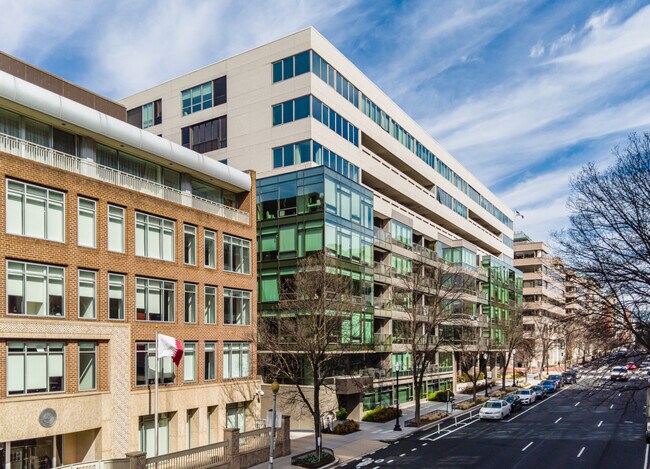 2501 M St NW in Washington, DC - Building Photo - Building Photo