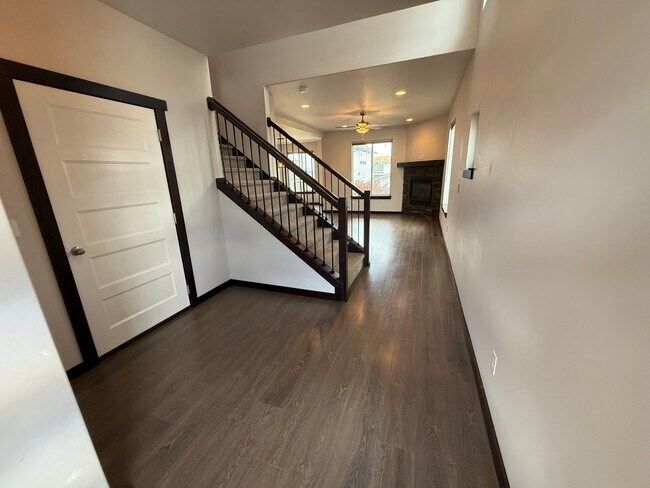 5475 Vermeer Ln in Bozeman, MT - Building Photo - Building Photo