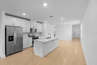264 Links Ter Blvd in Daytona Beach, FL - Building Photo - Building Photo