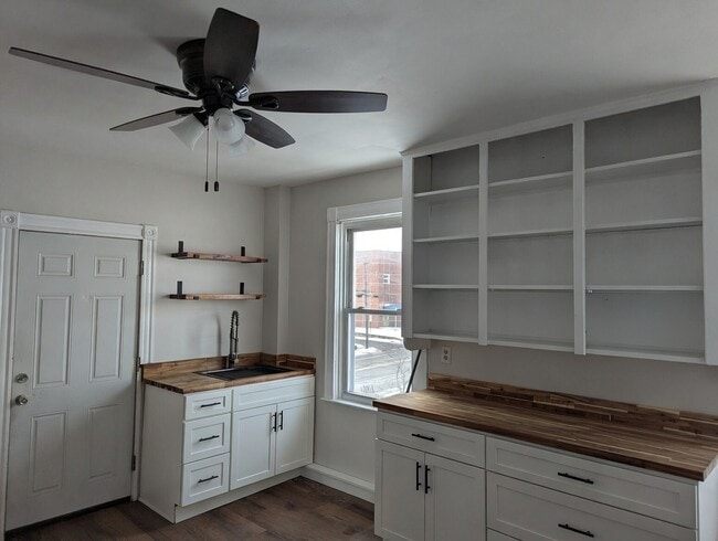 57 Clemence St, Unit 3