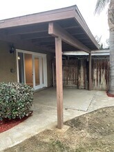 2320 Pinon Springs Cir in Bakersfield, CA - Building Photo - Building Photo