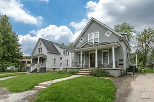 301-303 Harwood St in Joliet, IL - Building Photo - Primary Photo