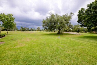 9440 Meadowood Dr in Fort Pierce, FL - Building Photo - Building Photo