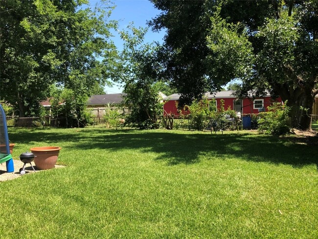 4114 Dacca Dr in Houston, TX - Building Photo - Building Photo