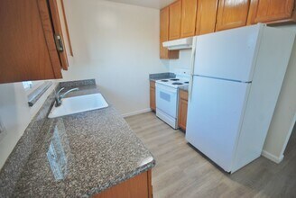 516 East Hillsdale Court in San Mateo, CA - Building Photo - Building Photo