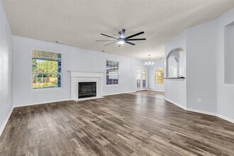 8507 Forest Arbor Ct in Houston, TX - Building Photo - Building Photo