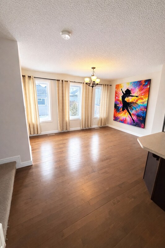 16035-16011 11 Ave SW in Edmonton, AB - Building Photo - Building Photo