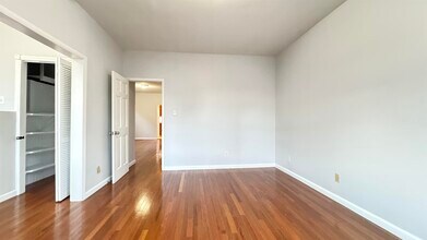 66 W 15th St in Bayonne, NJ - Building Photo - Building Photo