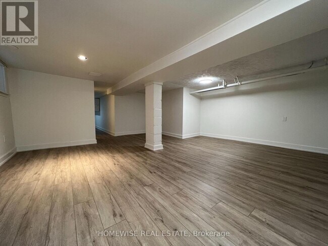 property at 882-882 College St