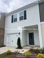 906 Field Ivy Dr in Fuquay Varina, NC - Building Photo