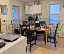 210 Hemenway St, Unit 2 in Boston, MA - Foto de edificio - Building Photo