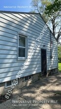 4814 Canterbury Ln in Flint, MI - Building Photo - Building Photo