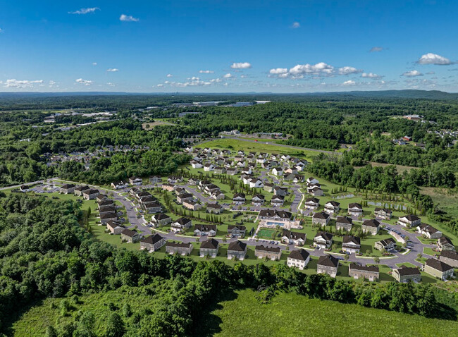 The Grand Meadows in East Granby, CT - Building Photo - Building Photo